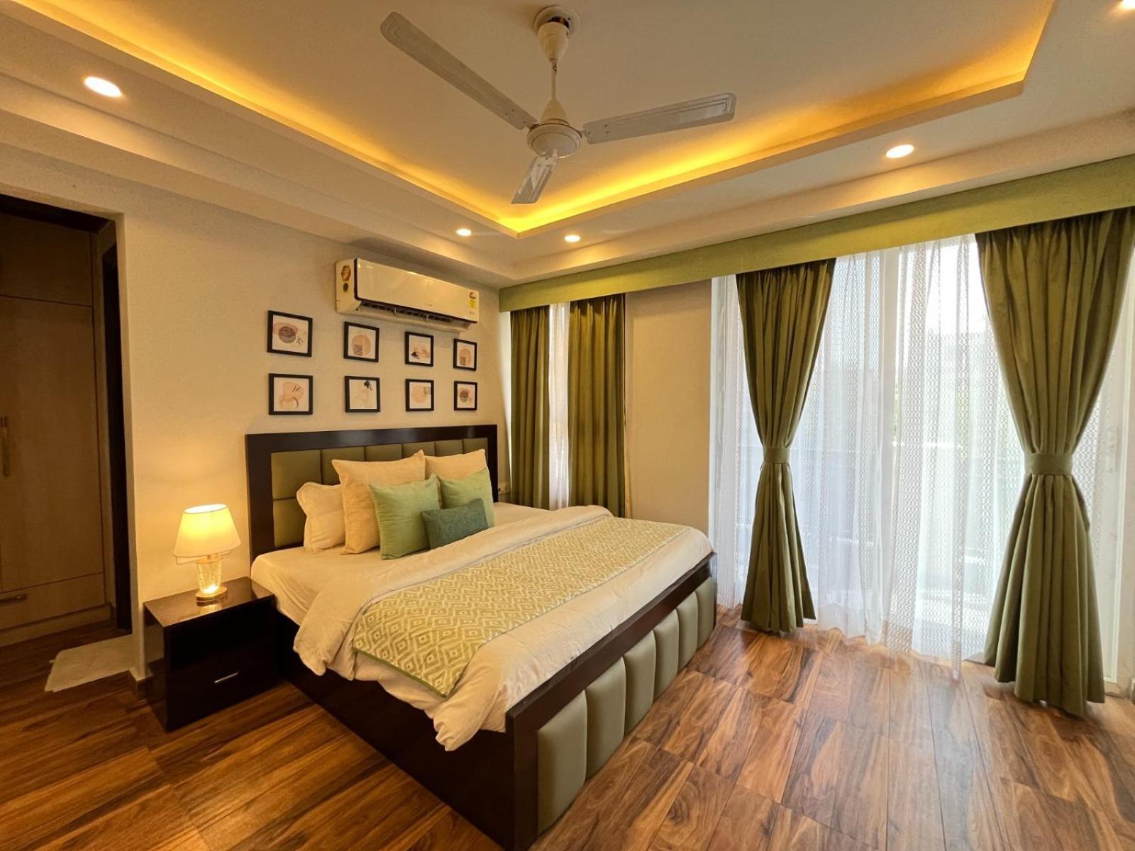 Bedchambers Serviced Apartments, Sector 38 グルガウン エクステリア 写真