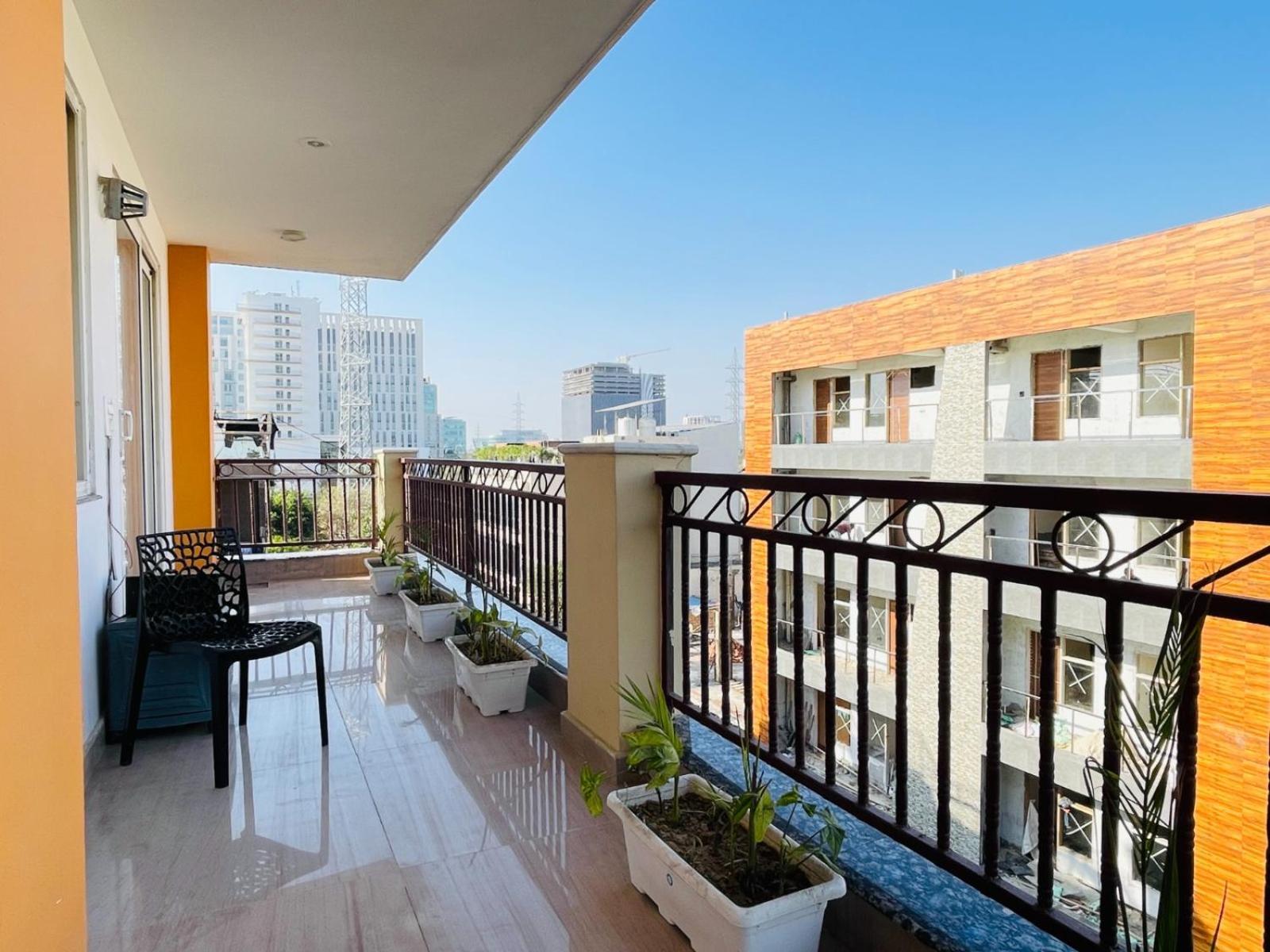 Bedchambers Serviced Apartments, Sector 38 グルガウン エクステリア 写真